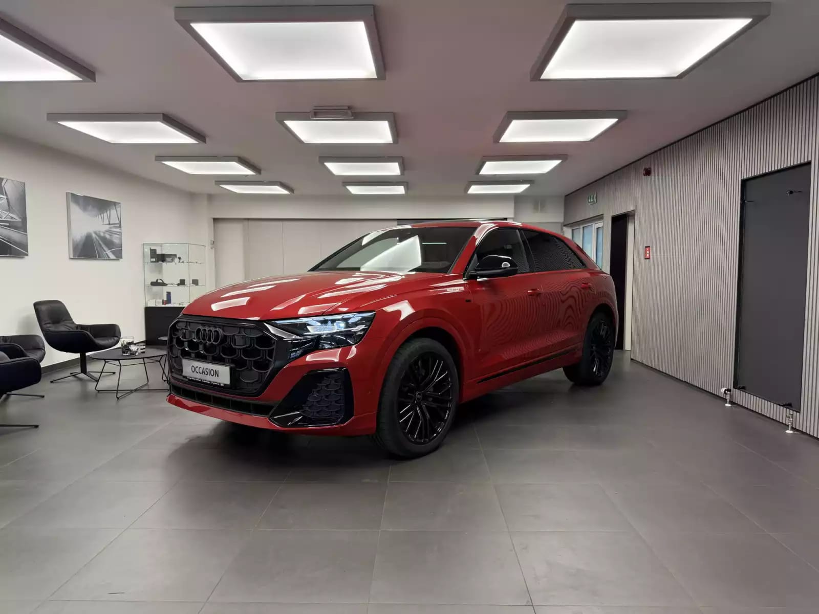 Audi Q8 TDI S line quattro 286 CH / 210 kW Titrponic - Photo 1