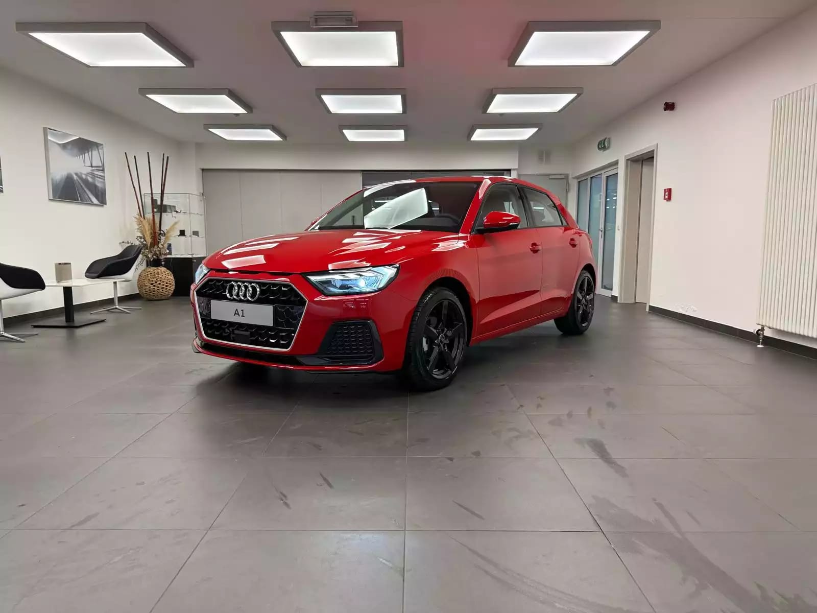 Audi A1 Sportback Advanced TFSI 95 CH / 70 kW S tronic - Photo 1