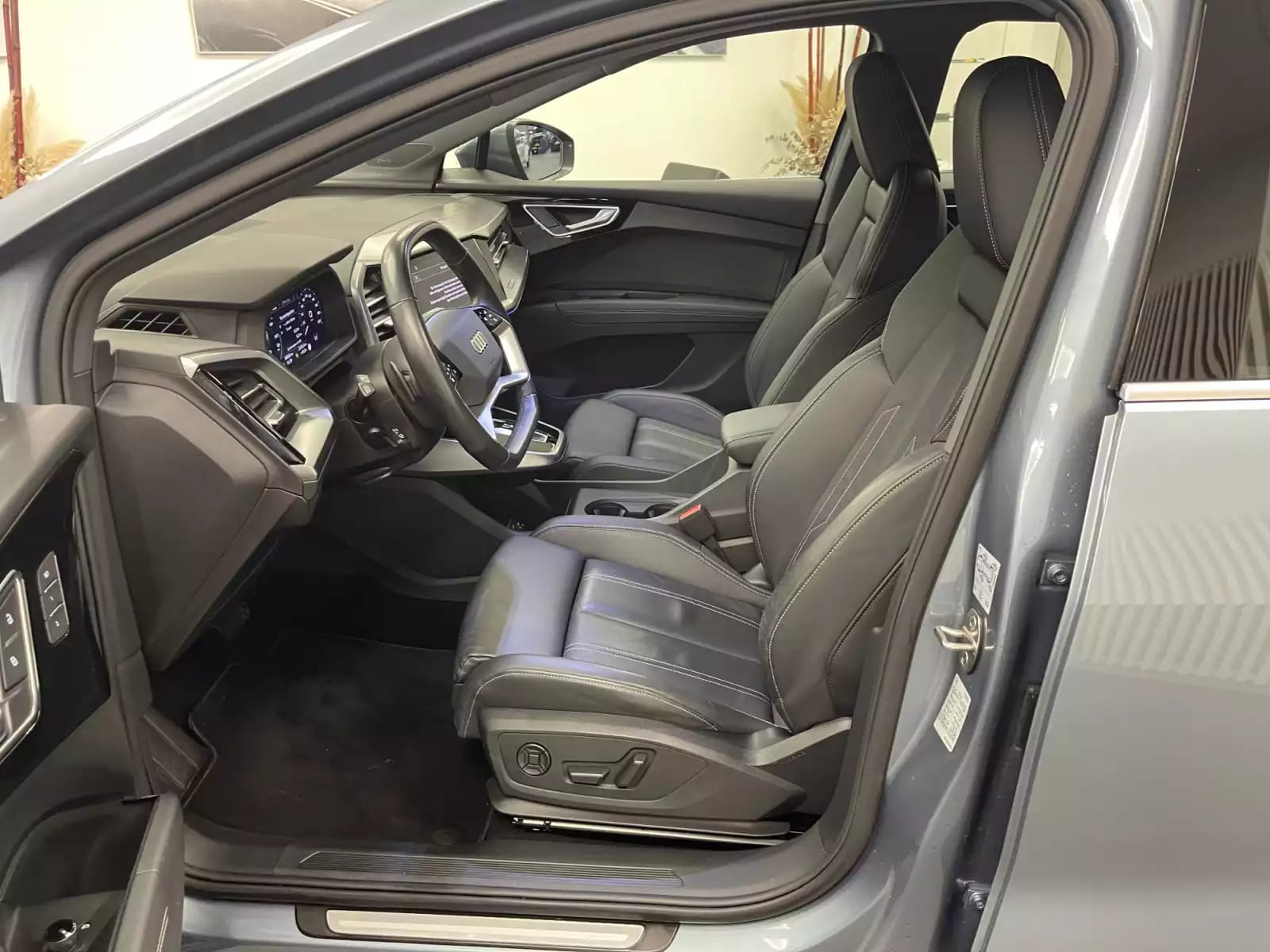 Audi Q4 e-tron 40 Advanced 204 CV / 150 kW - Photo 1