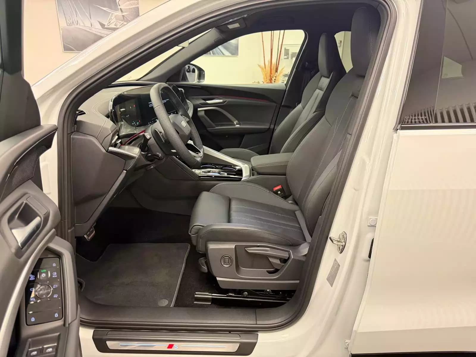 Audi Q5 S line Sportback 204 CV / 150 kW TFSI quattro S tronic - Photo 1