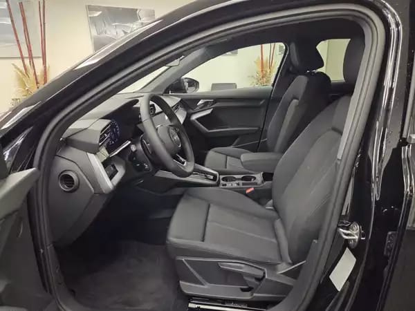 Audi A3 Sportback TDI 150 CV / 110 kW S tronic - Photo 2