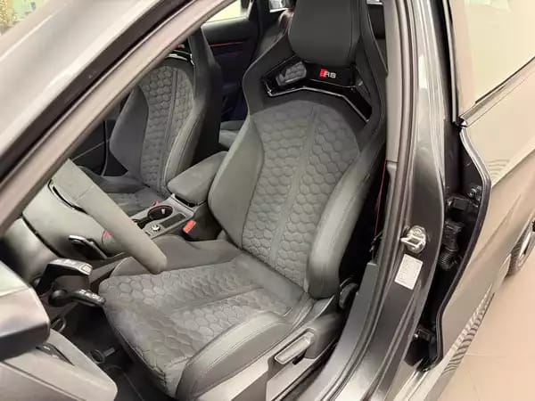 Audi RS3 Sportback TFSI quattro 400 CV / 294 kW S tronic - Photo 2