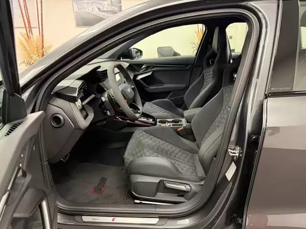 Audi RS3 Sportback TFSI quattro 400 CV / 294 kW S tronic - Photo 2