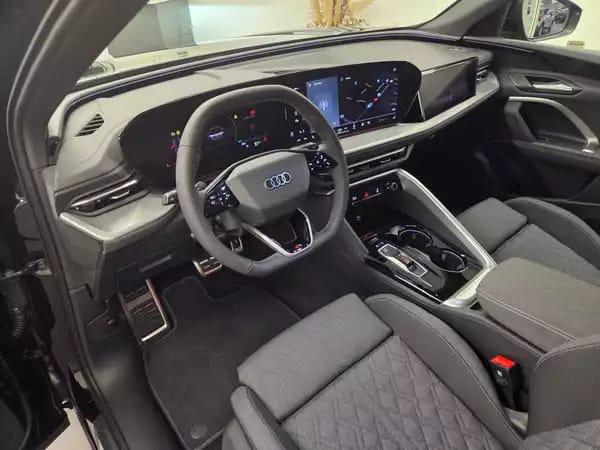 Audi Q5 Sportback S line TFSI 204 CV / 150 kW S tronic - Photo 3