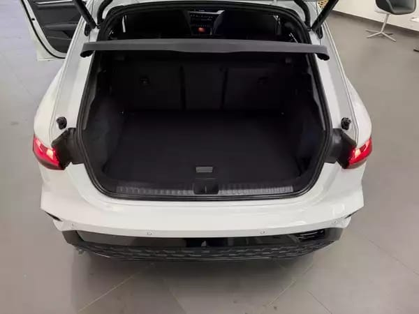 Audi A3 Sportback S line 35 TFSI 150 CV / 110 kW S tronic - Photo 2