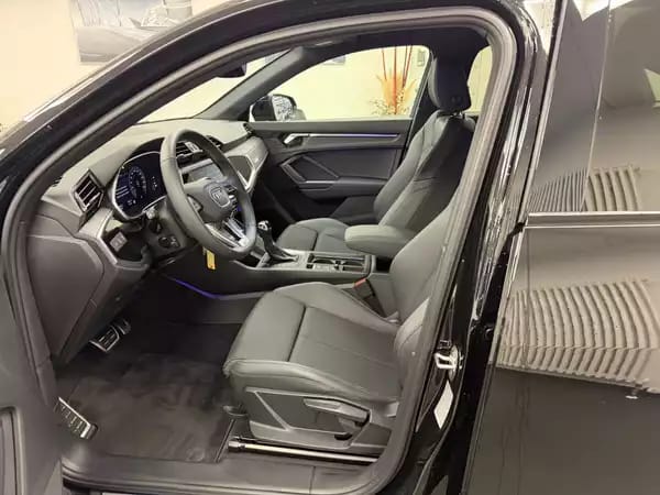 Audi Q3 Sportback S line 35 TFSI 110kW / 150ch S tronic - Photo 2