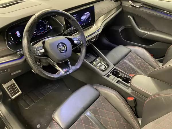 Skoda Octavia Octavia RS Combi Essence 180kW / 245ch DSG - Photo 3