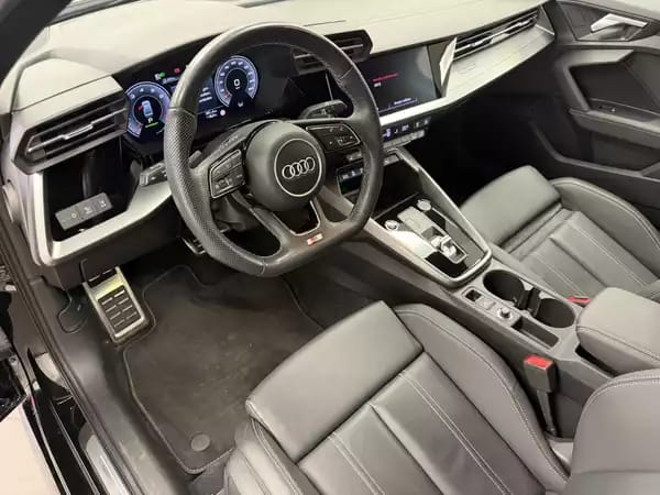 Audi A3 Berline S line 40 TFSI quattro 190 CV / 140 kW S tronic - Photo 3