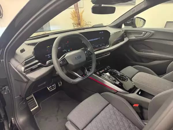 Audi A5 A5 Berline S line TDI quattro 204 CV / 150 kW S tronic - Photo 2