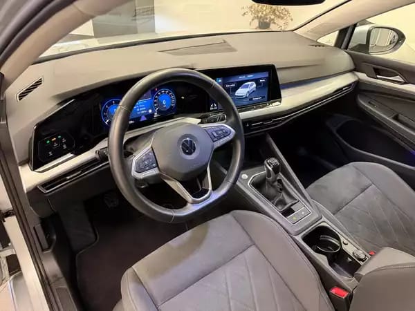 Volkswagen Golf Life 2.0 TDI 116 CV / 85 kW 6 vitesses - Photo 3