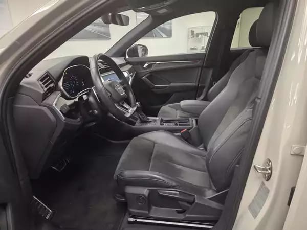 Audi RS Q3 2.5 TFSI quattro 400 CH / 295 kW S tronic - Photo 2