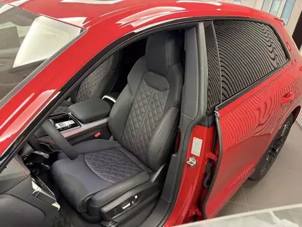 Audi Q8 TDI S line quattro 286 CH / 210 kW Titrponic - Photo 2