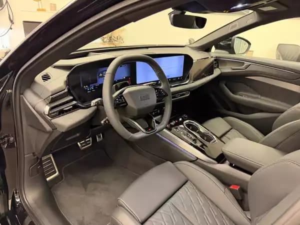 Audi A6 Avant e-hybrid S line 367 CH / 270 kW S tronic - Photo 3