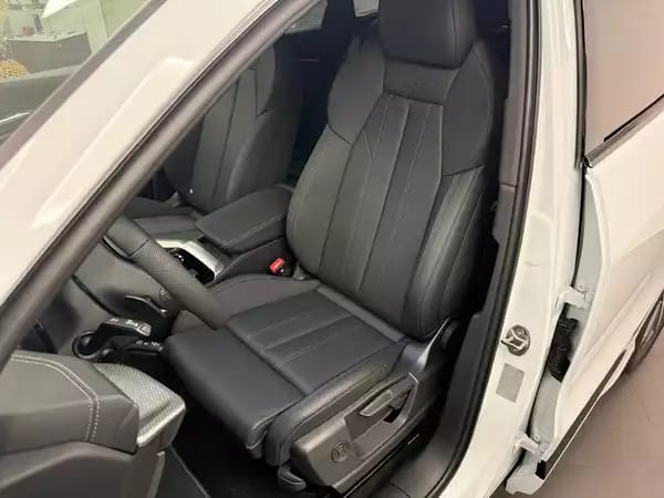 Audi Q5 S line Sportback 204 CV / 150 kW TFSI quattro S tronic - Photo 2