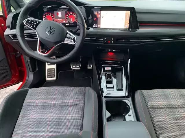 Volkswagen Golf GTI 2.0TSI 245CV DSG7 - Photo 1