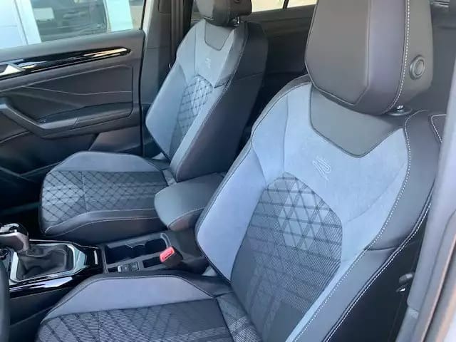 Volkswagen T-Roc R-LINE BLACK STYLE 2.0TDI 150CV DSG7 - Photo 1