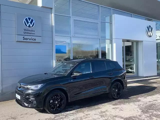 Volkswagen Tiguan R-LINE BLACK STYLE 1.5 eHYBRID 177CV DSG6 - Photo 1