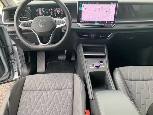 Volkswagen Tayron LIFE 1.5 eTSI 150CV DSG7 - Photo 1