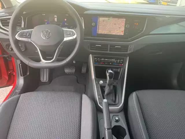 Volkswagen Taigo LIFE 1.0TSI 116CV DSG7 - Photo 1