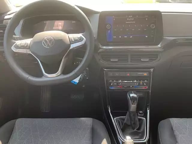 Volkswagen T-Cross LIFE 1.0TSI 116CV DSG7 - Photo 1