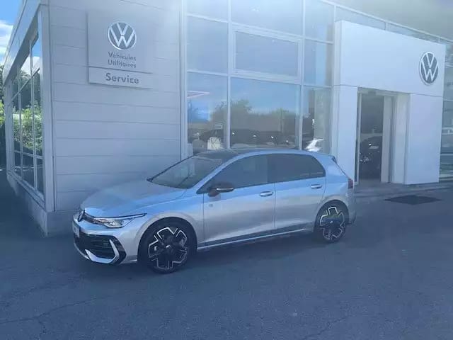 Volkswagen Golf R-LINE BLACK STYLE 1.5eTSI 150CV DSG7 - Photo 1