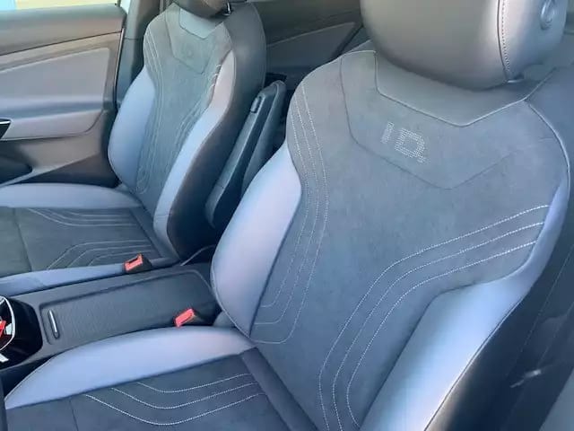 Volkswagen ID.4 PRO 210KW / 77kwh - Photo 1