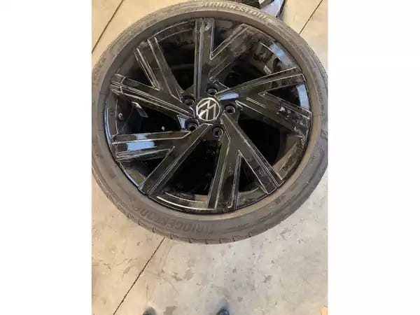 Volkswagen Golf GTI 2.0TSI 245CV DSG7 - Photo 3