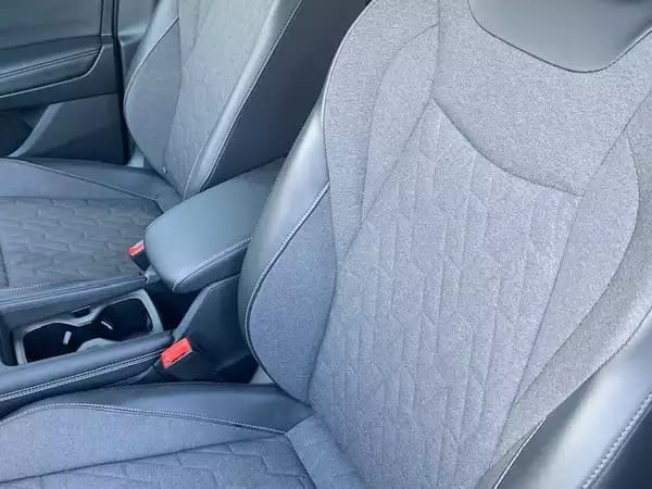 Volkswagen Tiguan LIFE 2.0TDI 150CV DSG7 - Photo 2