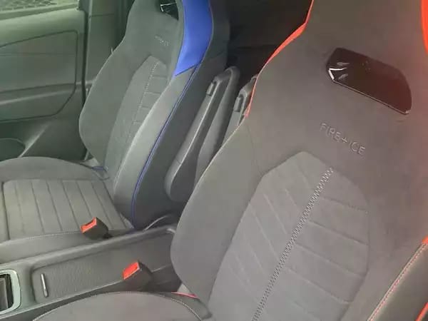 Volkswagen ID.3 FIRE & ICE 286CV 79kWh - Photo 2