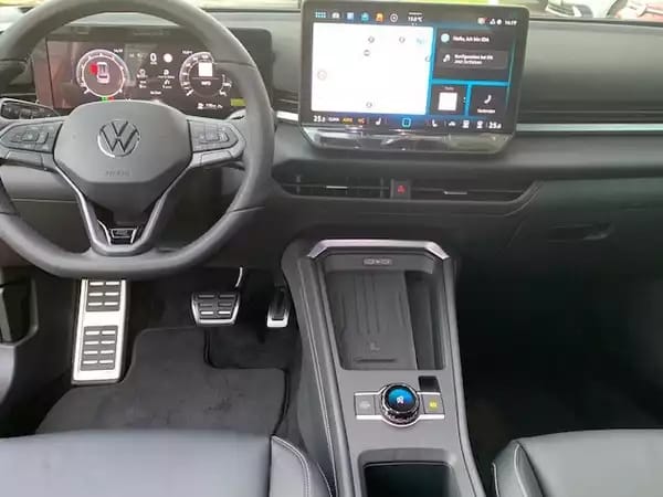 Volkswagen T-Roc R-LINE BLACK STYLE 1.5eTSI 150CV DSG7 - Photo 2