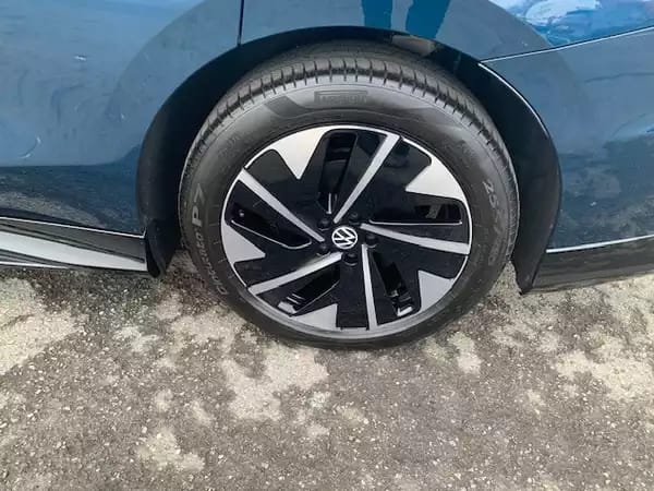 Volkswagen ID.7 TOURER PRO 210 kW / 77 kWh - Photo 3