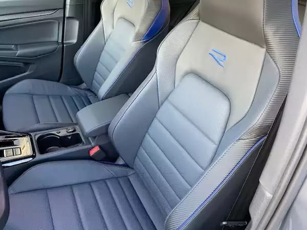 Volkswagen Golf R BLACK R-PERFORMANCE 333CV 4MOTION DSG7 - Photo 2