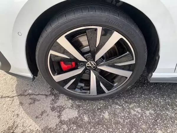 Volkswagen Golf GTE 1.5TSI 177CV DSG6 - Photo 3