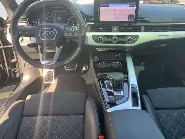 Audi RS4 AVANT QUATTRO TIPTRONIC 450CV - Photo 2