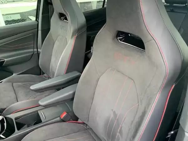 Volkswagen ID.5 GTX 4MOTION 220kW / 77kWh - Photo 2