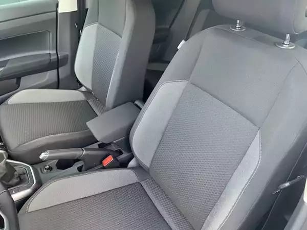 Volkswagen Polo LIFE 1.0 95CV 5VITESSES - Photo 2