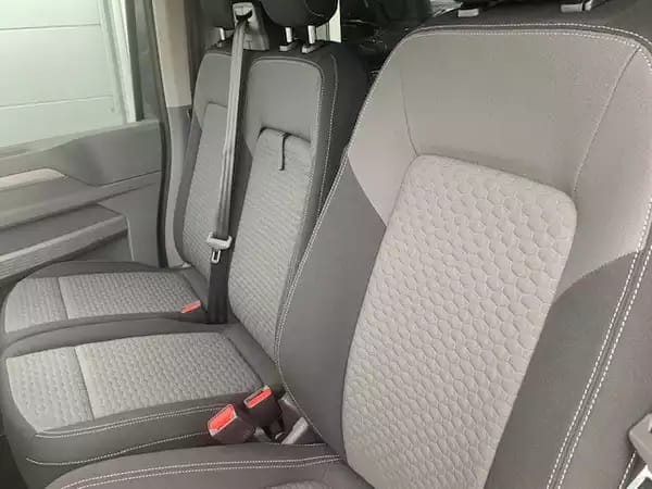 Volkswagen Caravelle LIFE 2.0TDI 150CV AUT.8 - Photo 2