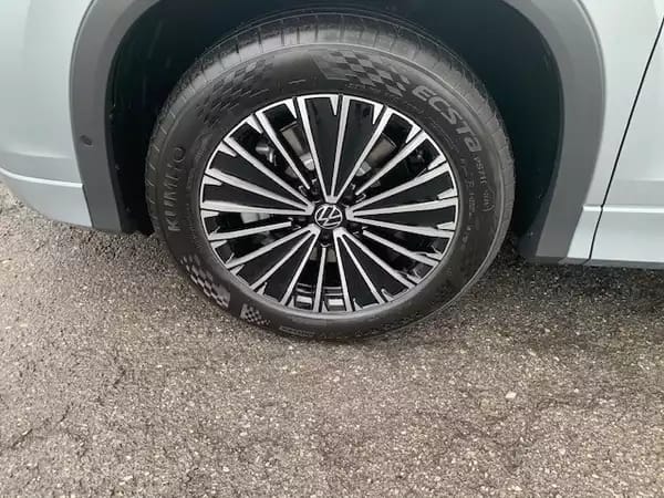 Volkswagen Tayron LIFE 1.5 eTSI 150CV DSG7 - Photo 3