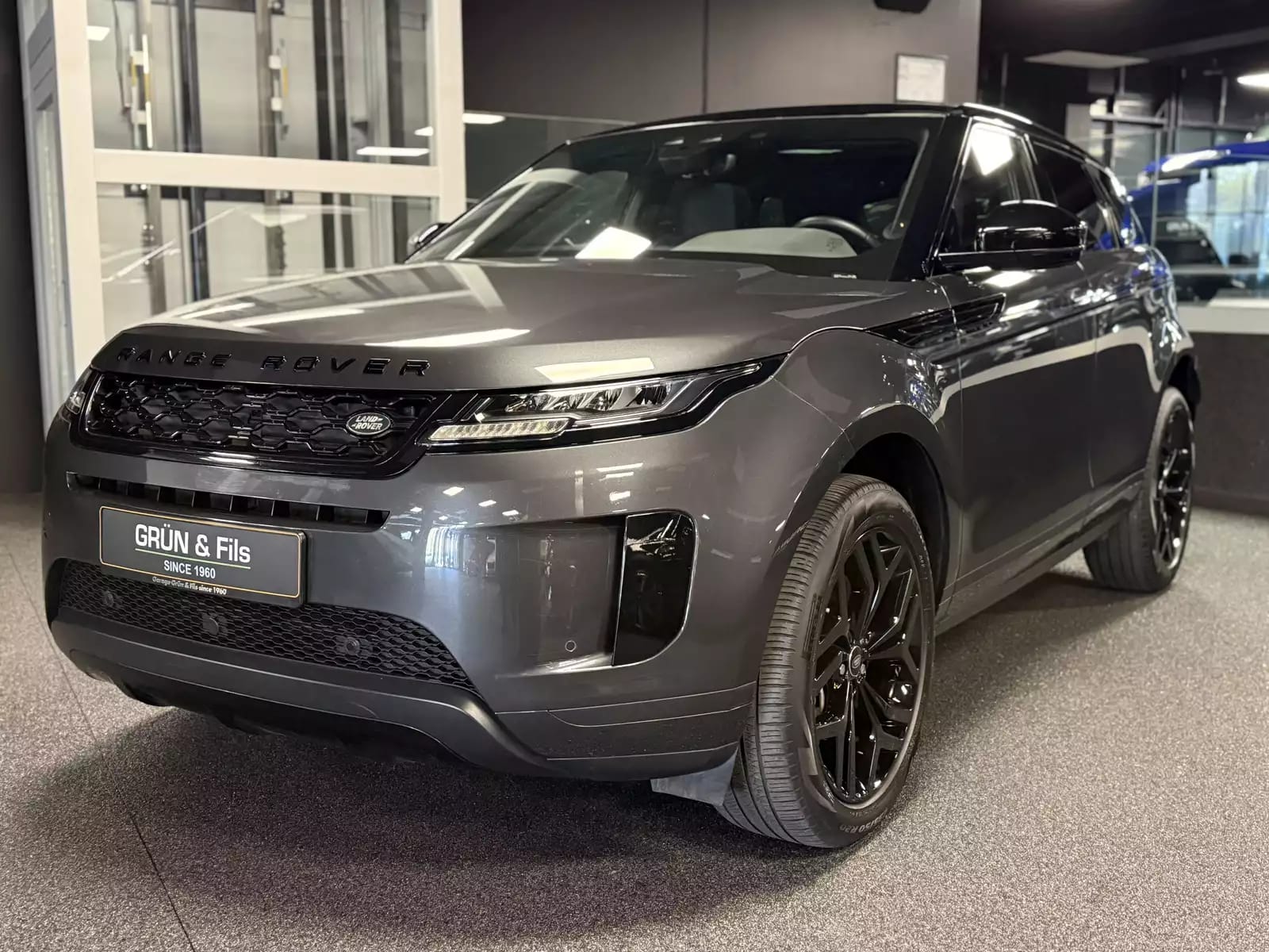 Land Rover Range Rover Evoque P200S AWD - Photo 1