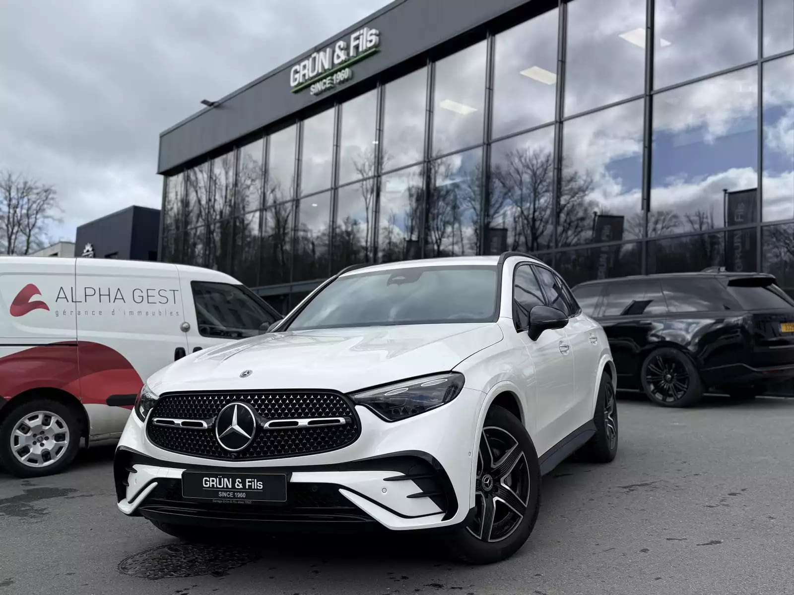 Mercedes-Benz GLC 200 AMG Line 4 Matic - Photo 1