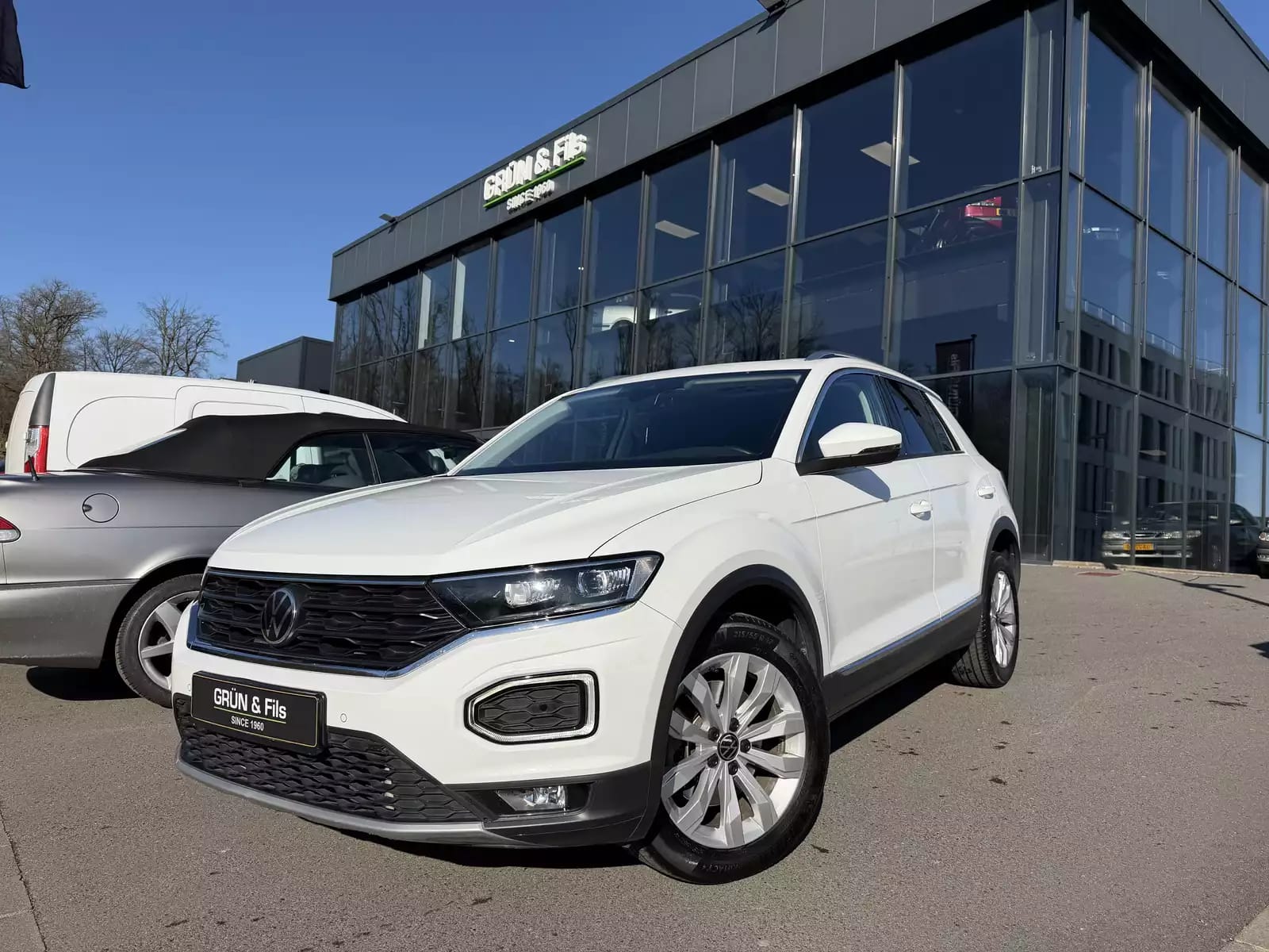 Volkswagen T-Roc 2.0 TFSI DSG 4 MOTION - Photo 1
