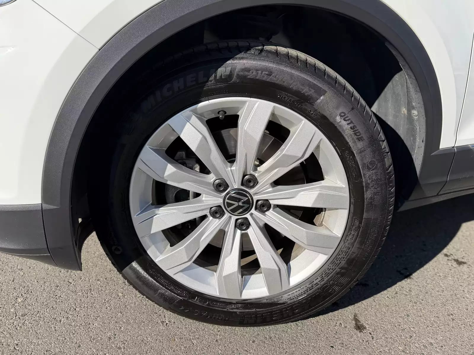 Volkswagen T-Roc 2.0 TFSI DSG 4 MOTION - Photo 1