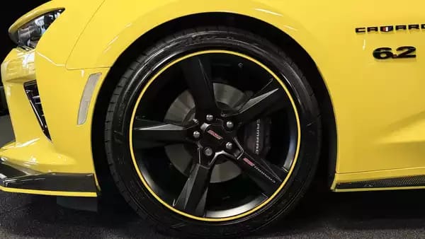 Chevrolet Camaro 6.2 V8 - Photo 3