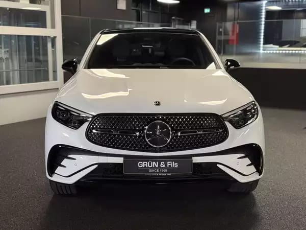 Mercedes-Benz GLC 220 4 MATIC  AMG LINE STAR EDITION - Photo 2