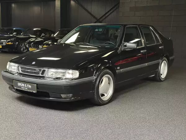 Saab 9000 AERO - Photo 2