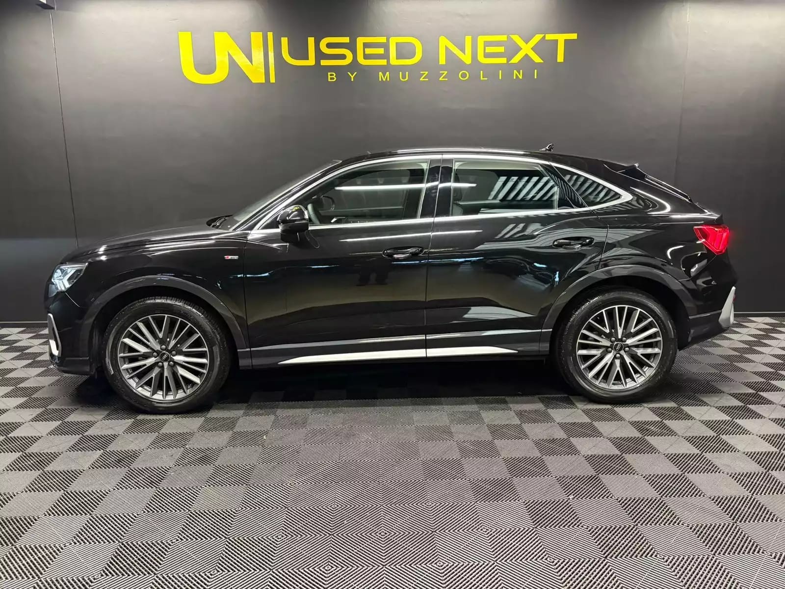 Audi Q3 Sportback S-Line S-Tronic PANO 35 TDI 150 - Photo 1