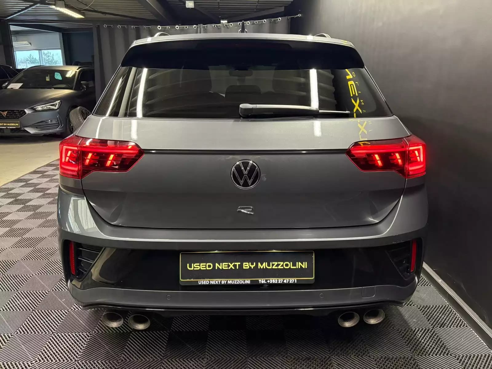 Volkswagen T-Roc R 4Motion 2.0 TSI 300cv CAMERA/PANO/AKRAPOVIC - Photo 1