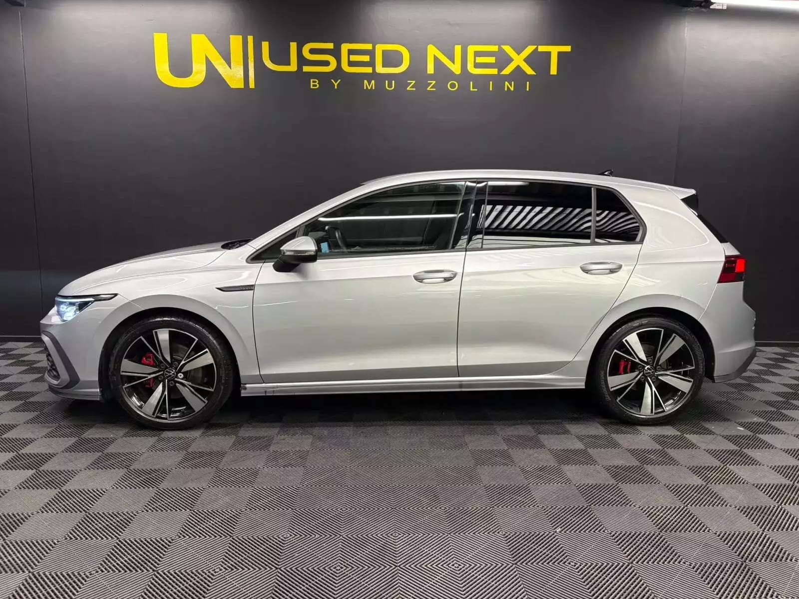 Volkswagen Golf GTD 2.0 TDI 200CV CAMERA/NAVI/CARPLAY - Photo 1