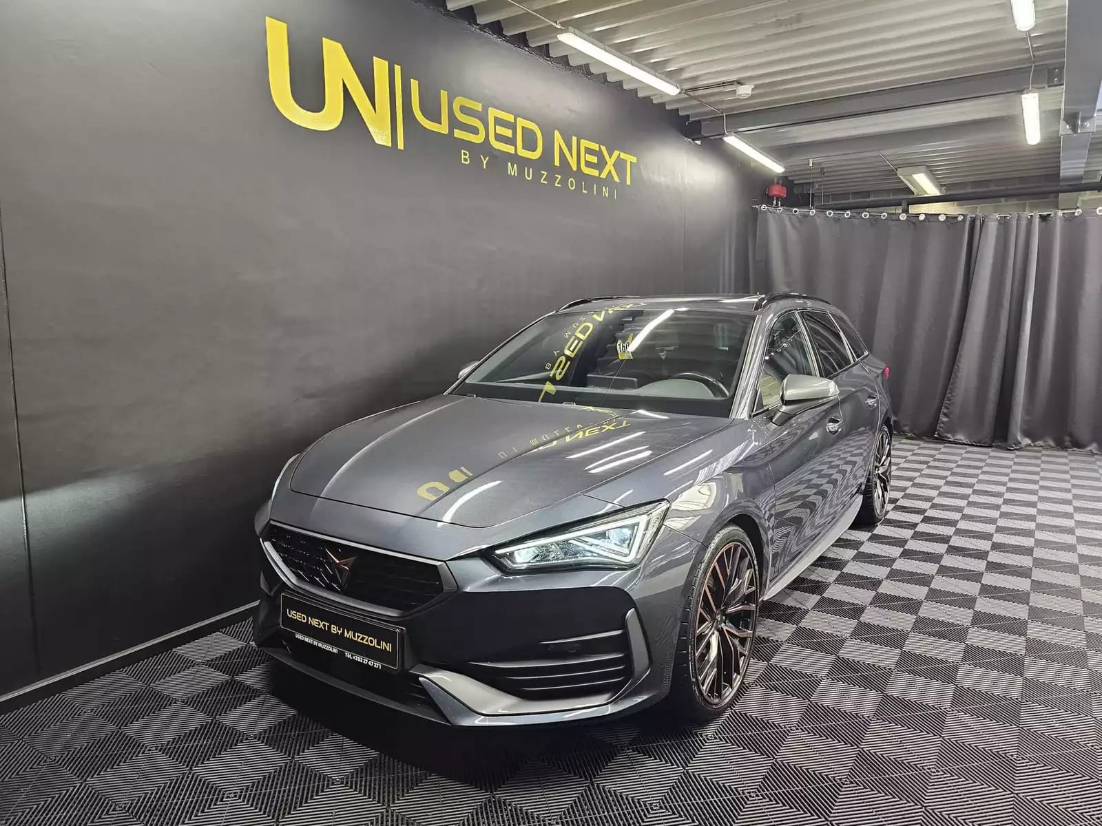 Cupra Leon SP VZ CUP 2.0 TSI 300 CH - Photo 1