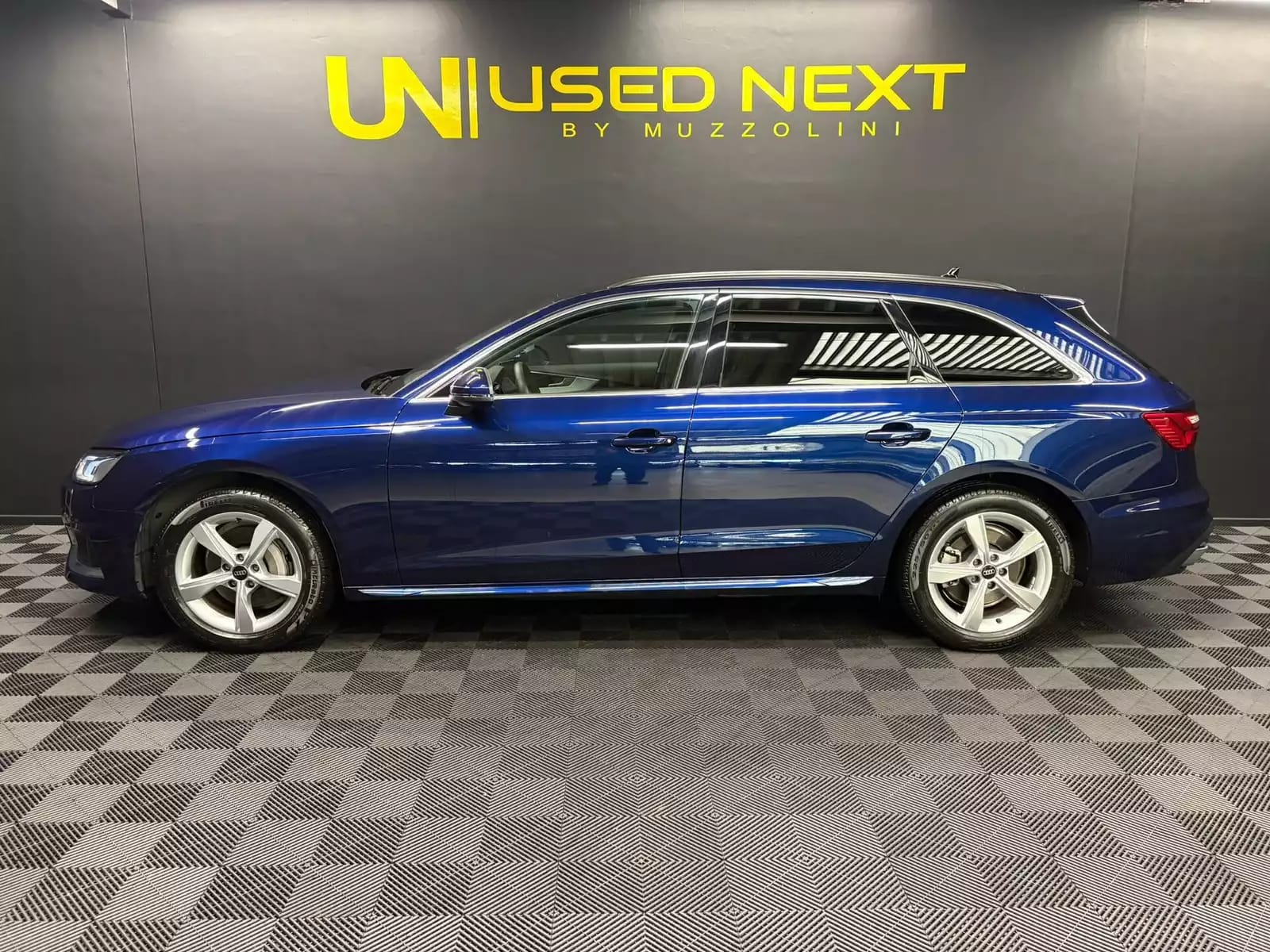 Audi A4 Avant 40TDI 204cv Advanced ATTELAGE/CAMERA - Photo 1